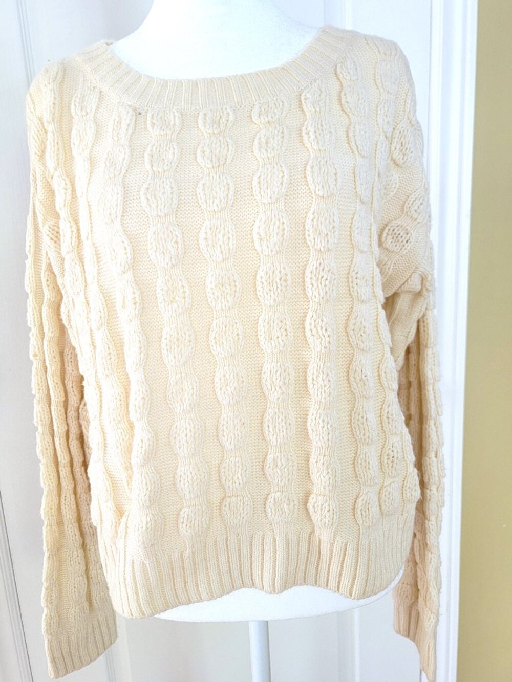 FOREVER 21 CABLE SWEATER